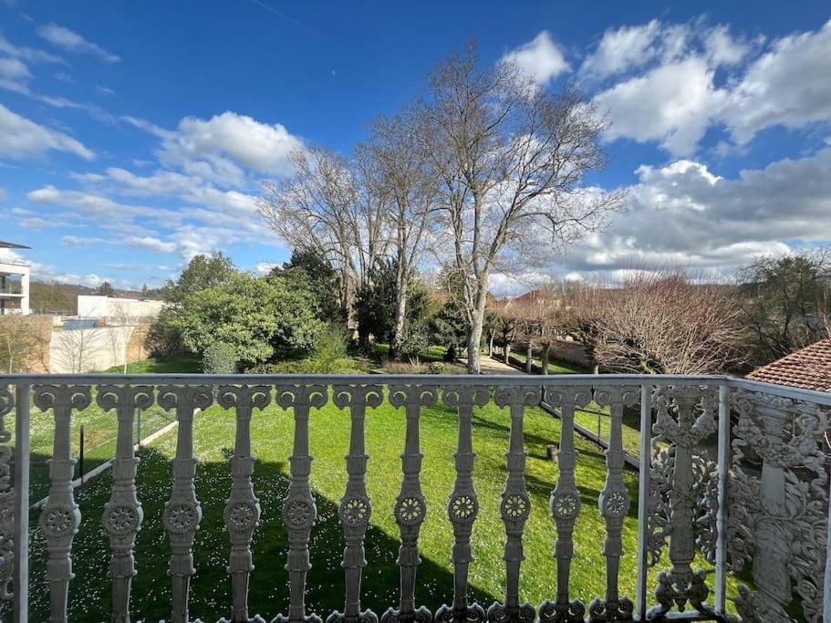 La Demeure De Margot - 24 Couchages Villa Villeneuve-sur-Yonne ภายนอก รูปภาพ